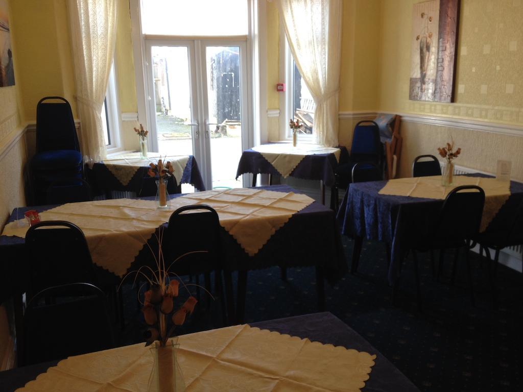 The Mackintosh Guest Accommodation Blackpool Esterno foto